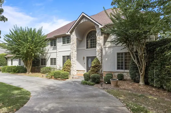 815 Battlefield Park Drive, Dalton, GA 30720