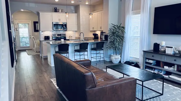 2581 Napa Valley Way, Columbia, TN 38401