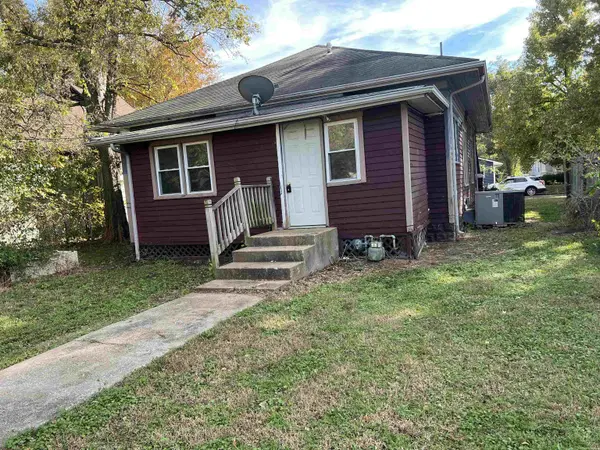 1204 E 11th AVE, Winfield, KS 67156