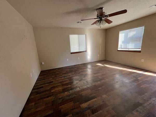 226 WILEY ST., Augusta, KS 67010