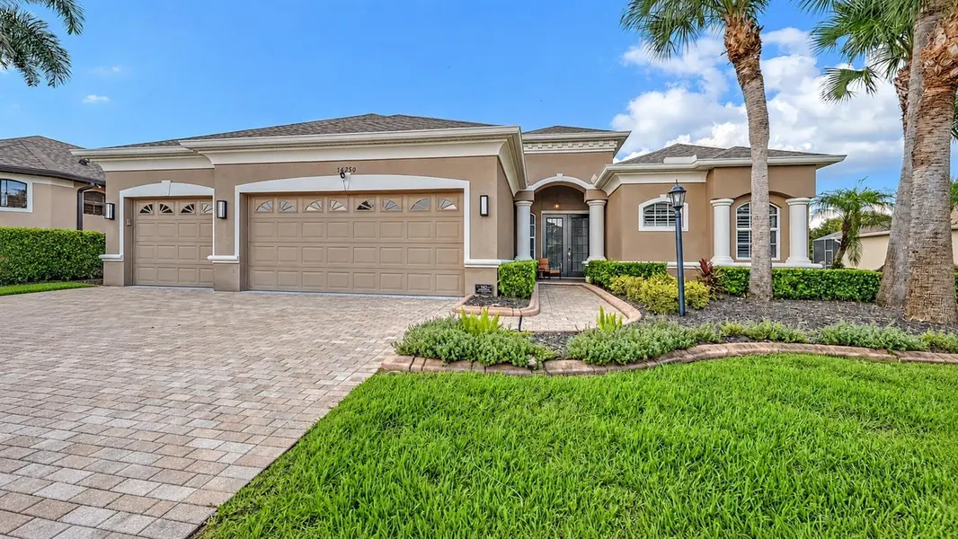 14250 SUNDIAL PL, Lakewood Ranch, FL 34202