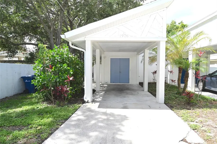1974/76 DEBBIE ST, Sarasota, FL 34231