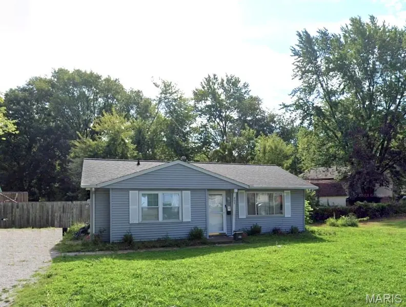 805 JUNIPER DR, O'fallon, IL 62269