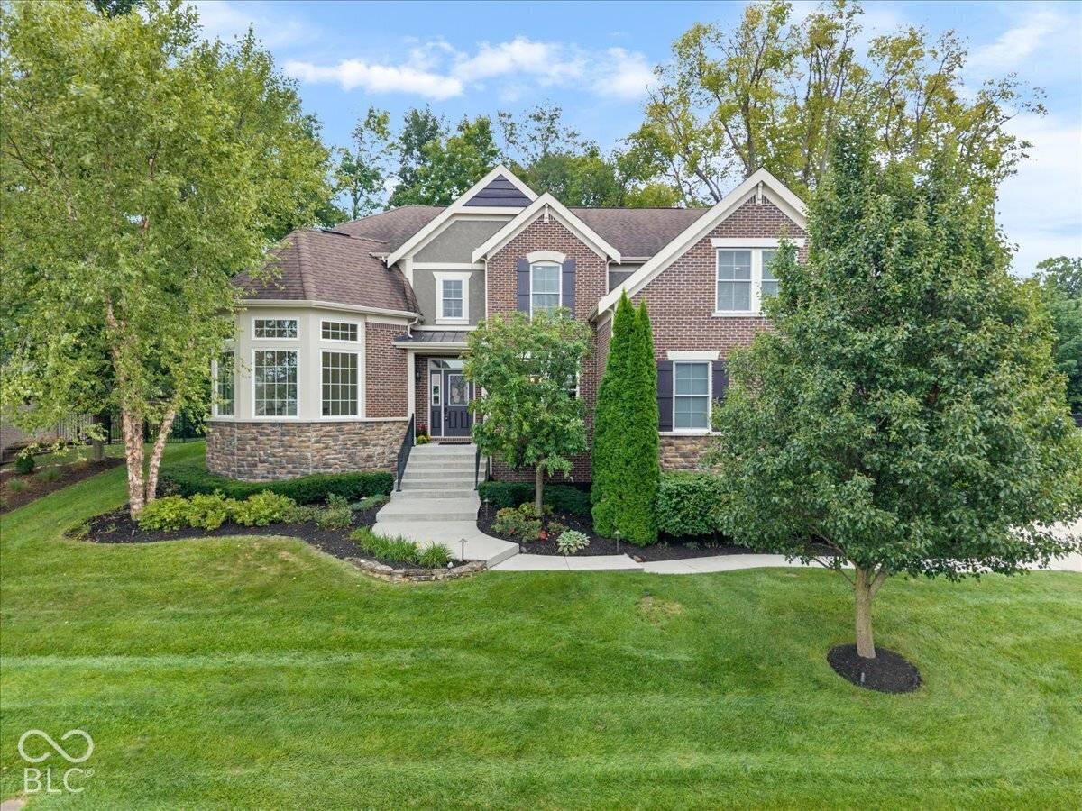 10529 Geist View DR, Fishers, IN 46055