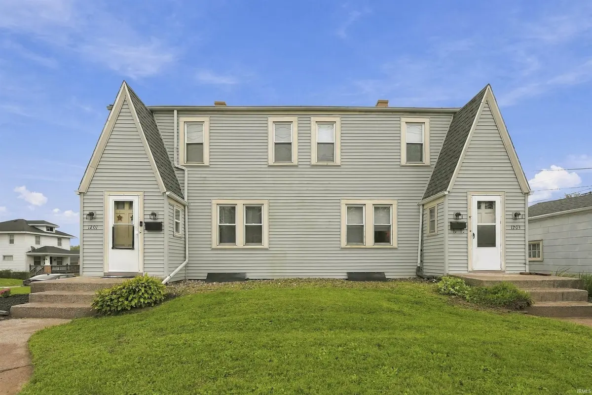 1203 Spring ST, Fort Wayne, IN 46808