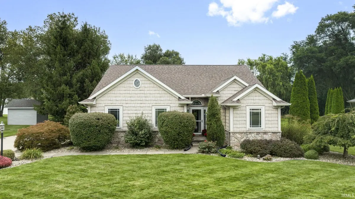 53702 Songbird WAY, Bristol, IN 46507