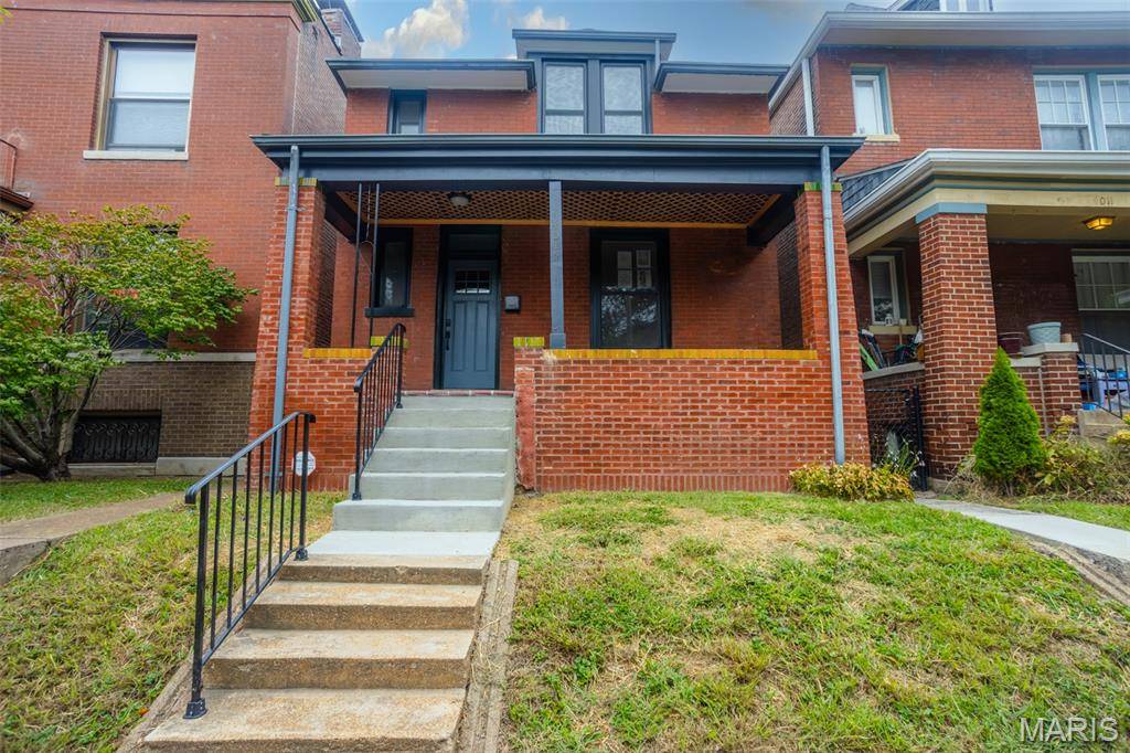 4015 Flad AVE, St Louis, MO 63110