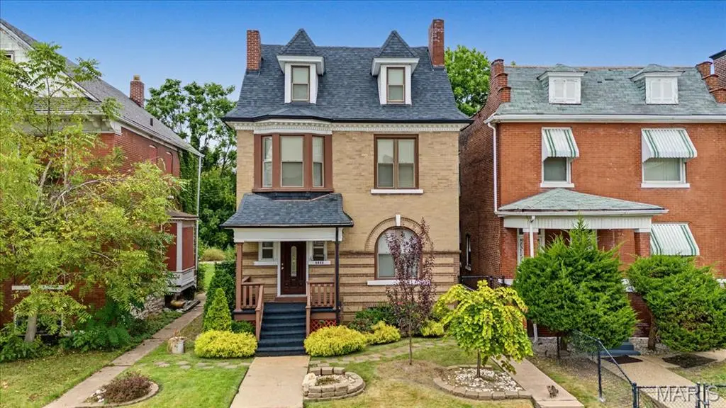 3923 Sullivan AVE, St Louis, MO 63107