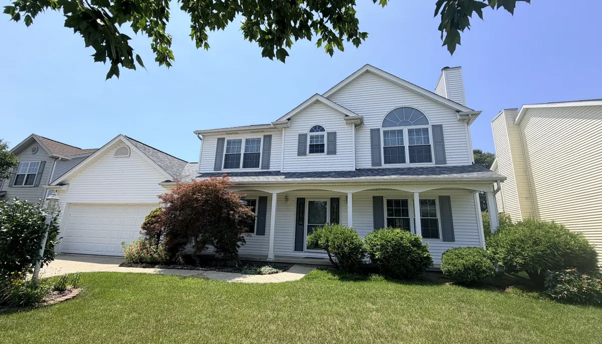 611 Buttercup DR, Savoy, IL 61874