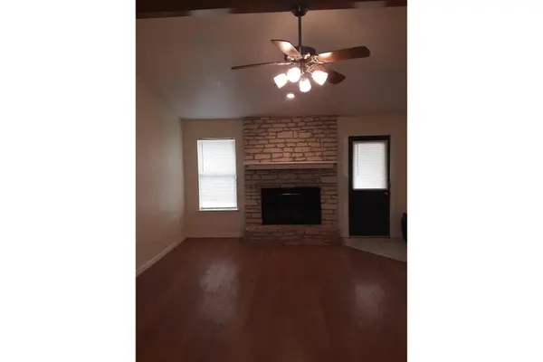 101 Horseshoe TRL, Georgetown, TX 78628