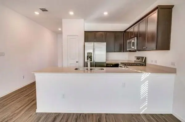 216 George Neggan LN, Bastrop, TX 78602