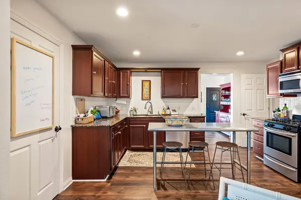 2500 W 12th ST, Austin, TX 78703