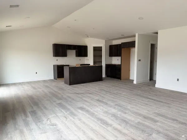 8402 Brett Dr., Manhattan, KS 66502
