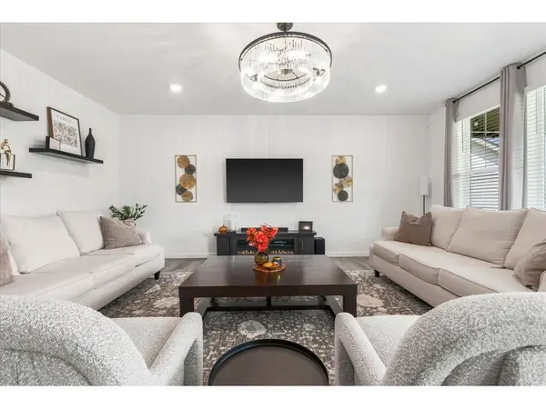 727 Columbia, Johnstown, CO 80534