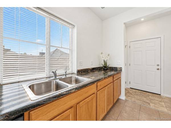 17879 E 44th, Denver, CO 80249