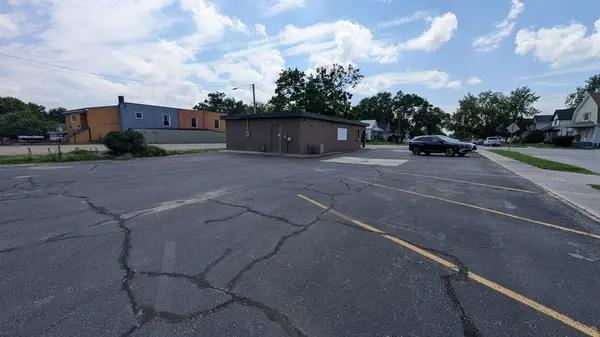 922 Division ST, Mishawaka, IN 46545-6607