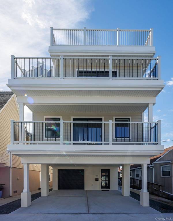 101 Wisconsin ST, Long Beach, NY 11561