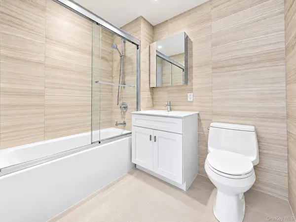 8722 51st AVE #3H, Elmhurst, NY 11373