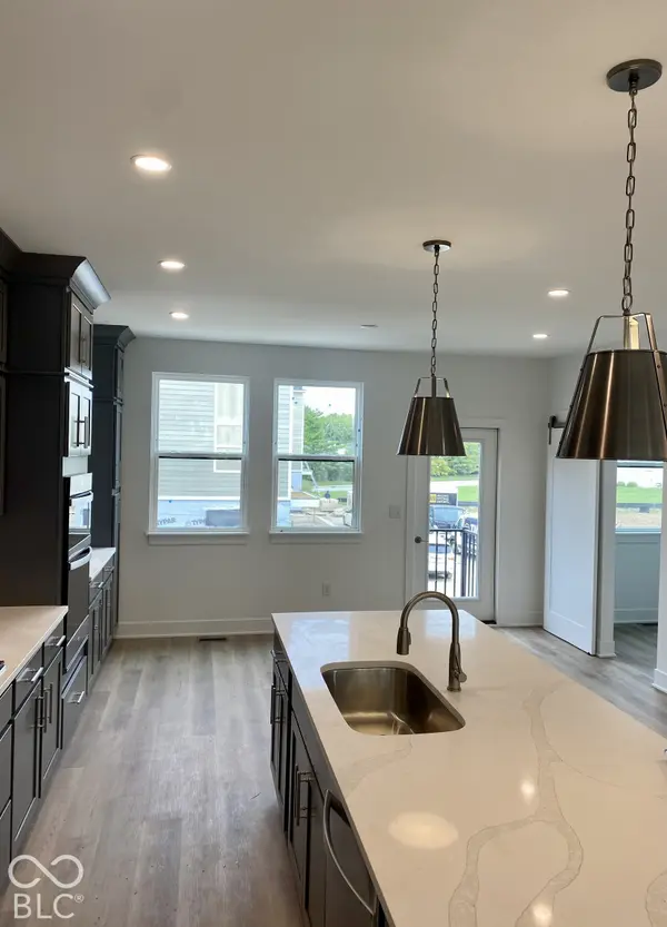 11369 Nickel Row, Fishers, IN 46038