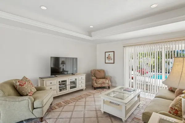 531 N SPOONBILL DR, Sarasota, FL 34236