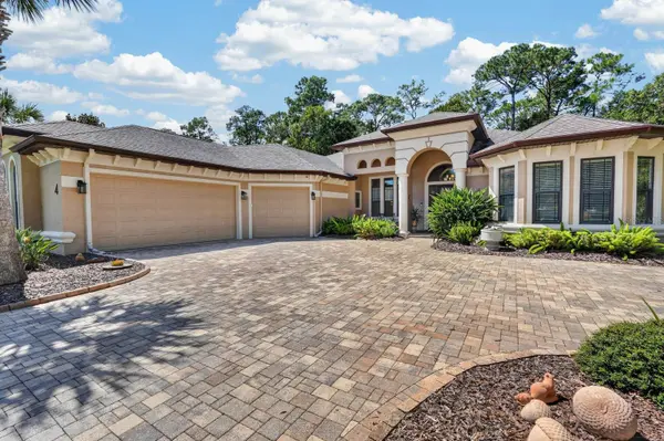 4 SCARLET OAK CIR, Palm Coast, FL 32137