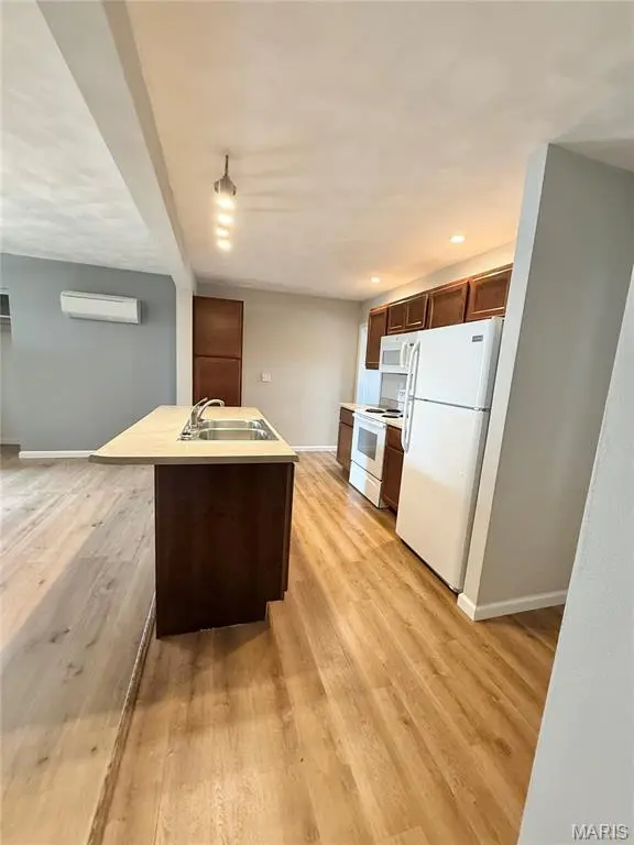 106 S HIGH ST #C, Shiloh, IL 62269