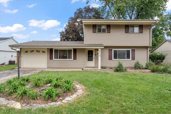 2712 Alton DR, Champaign, IL 61821