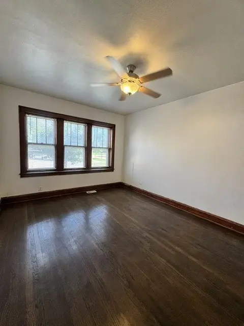 4237 W George ST #1, Chicago, IL 60641