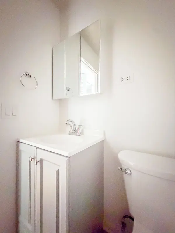 2828 N Cambridge AVE #401, Chicago, IL 60657