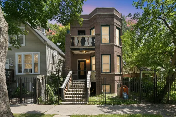 1925 N Keystone AVE, Chicago, IL 60639