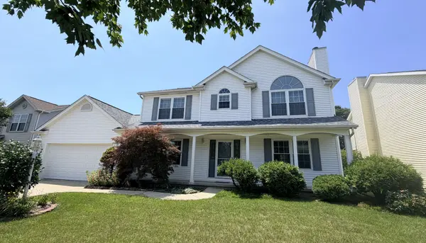 611 Buttercup DR, Savoy, IL 61874