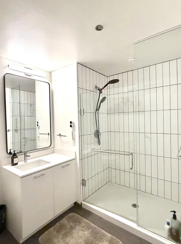 855 W Madison ST #1609N, Chicago, IL 60607