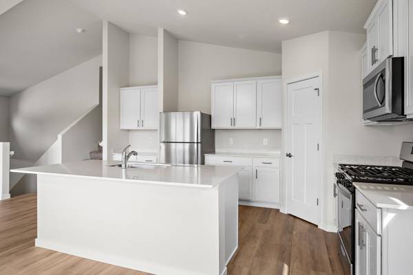360 Florence AVE S, Annandale, MN 55302