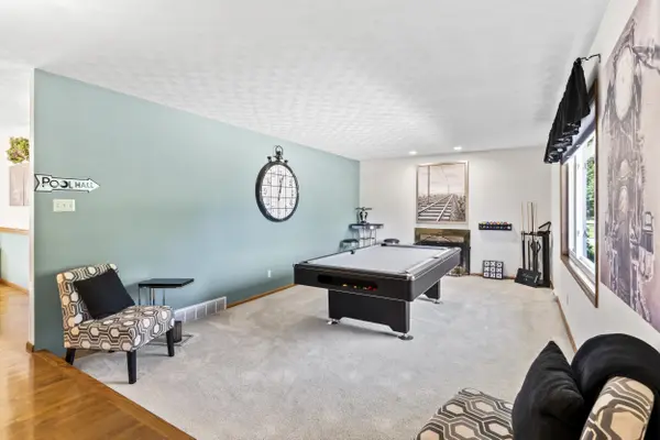1901 E BLUEBIRD LN, Appleton, WI 54915
