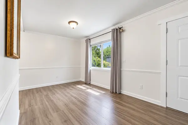 550 Harding Pl #B107, Nashville, TN 37211