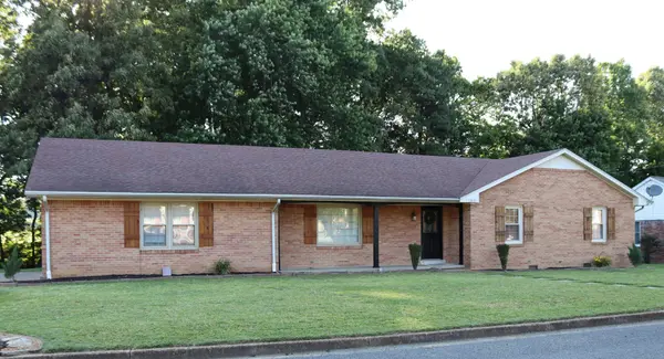 1006 Dogwood Ln, Fulton, KY 42041