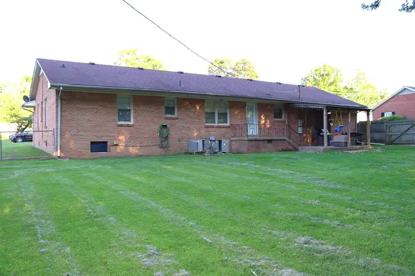 1006 Dogwood Ln, Fulton, KY 42041