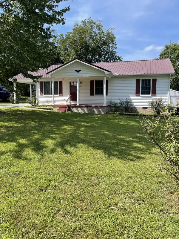 224 Wesley ST, Tullahoma, TN 37388
