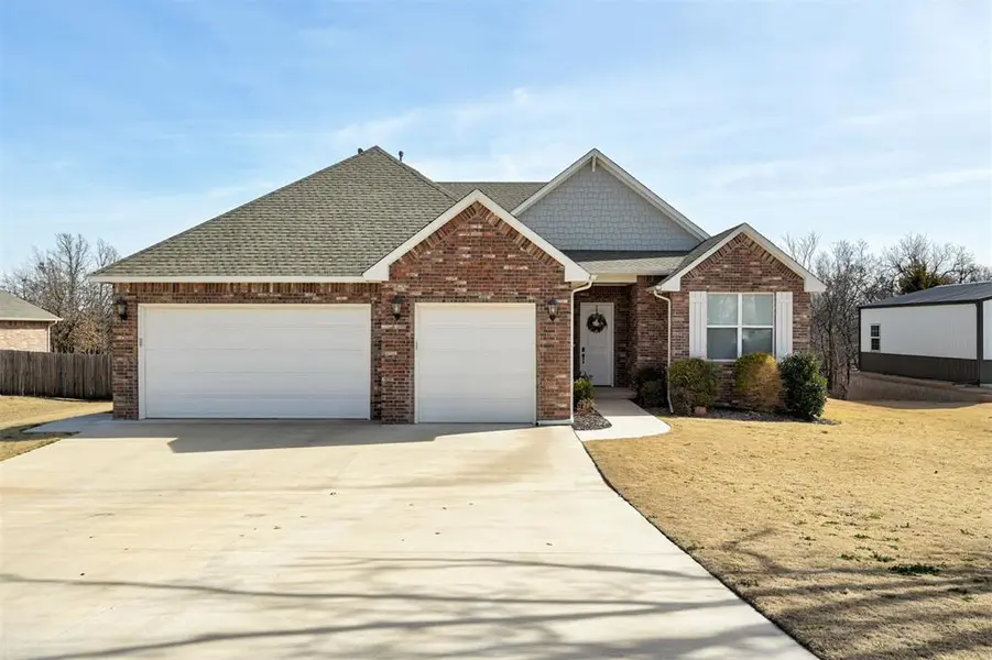 8930 Tall Oaks DR, Guthrie, OK 73044