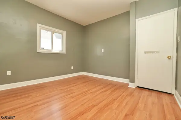 39 Unity Ave, Newark City, NJ 07106