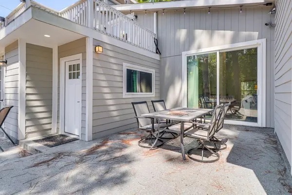 372 Plum ST, Bastrop, TX 78602