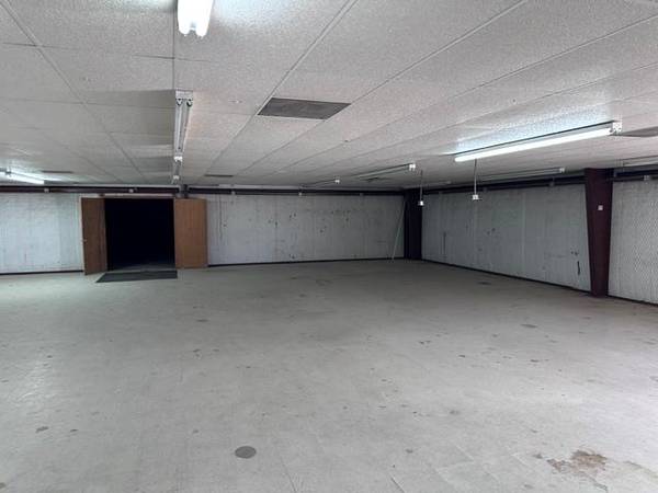1001 Huser Boulevard BLVD, Schulenburg, TX 78956