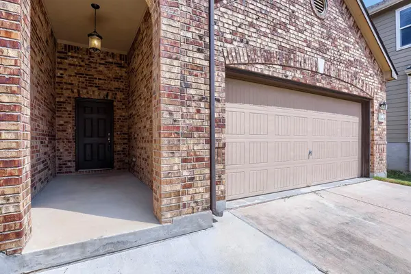 6808 Ondantra BND, Austin, TX 78744