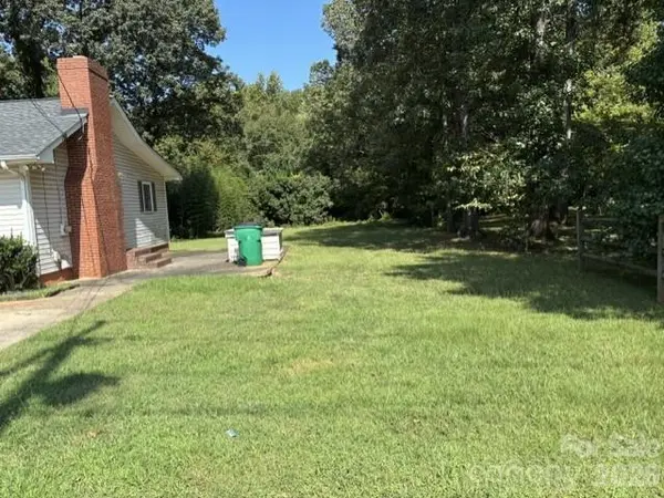 7331 Mallard Creek RD, Charlotte, NC 28262