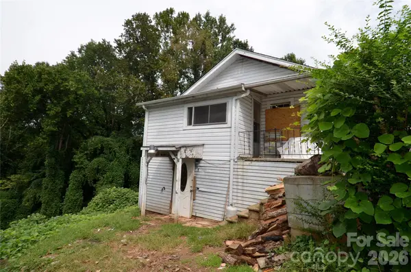 440 Hillcrest ST #22, Marion, NC 28752