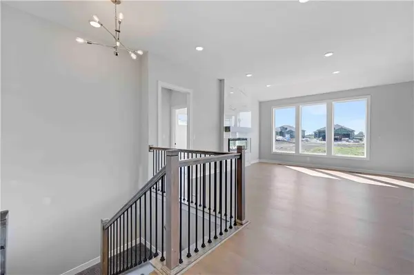 18585 W 195 ST #W, Spring Hill, KS 66083