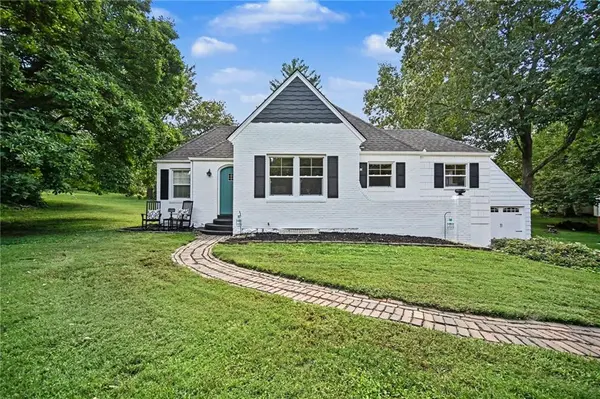 209 NW 83rd ST, Kansas City, MO 64118