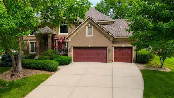 14329 Hayes ST, Overland Park, KS 66221