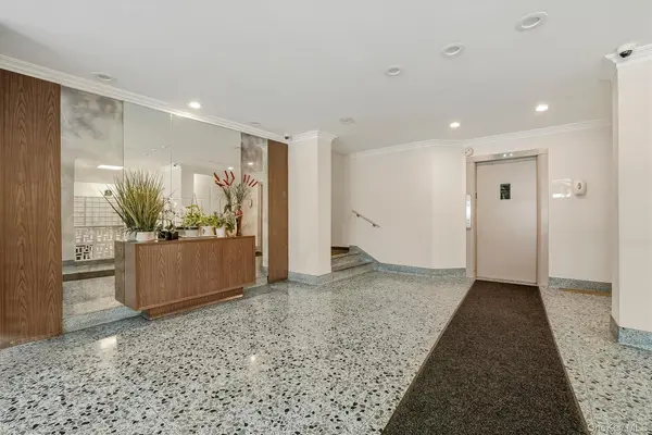 642 Locust ST #4H, Mount Vernon, NY 10552