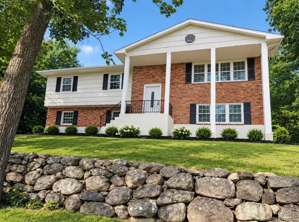 34 Cricketown RD, Stony Point, NY 10980